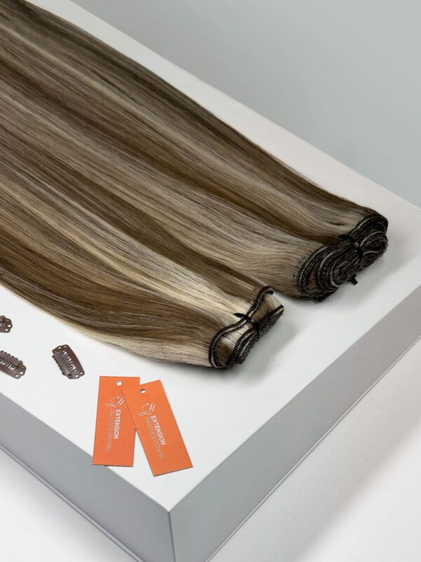 WEFT trese za nadogradnju kose - Hazel balayage - Slika 1