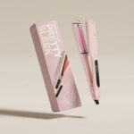 Profesionalna presa za kosu Pretty Sleek pruža savršeno ravnu kosu